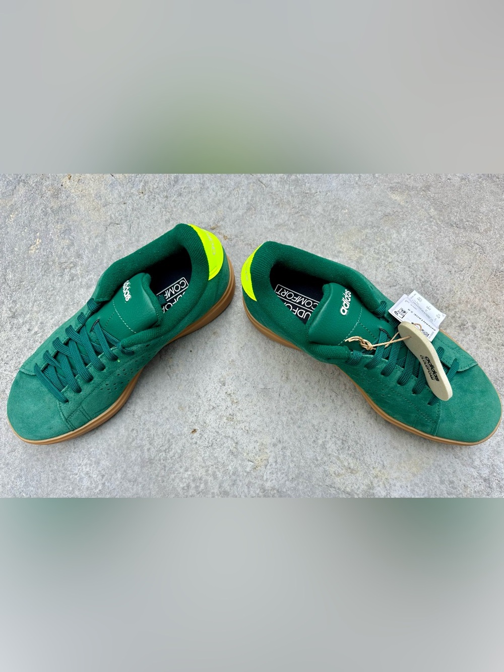🆕🔖 adidas ✨ Men’s Tennis Advantage 2.0
Sneakers✨Emerald Green✨Size US 6.5✨NWT!
